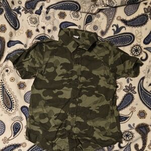 Old Navy Green Camouflage Shirt